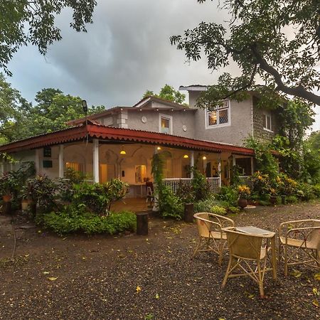Saffronstays Firdaus Baug Khamshet Luaran gambar